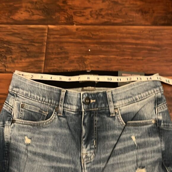 Torrid Bombshell Straight High Rise Distressed Ripped Denim Jeans Contem… - Picture 6 of 12